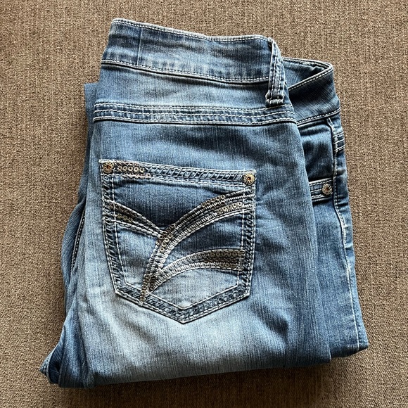 Denim Capri - Picture 1 of 1